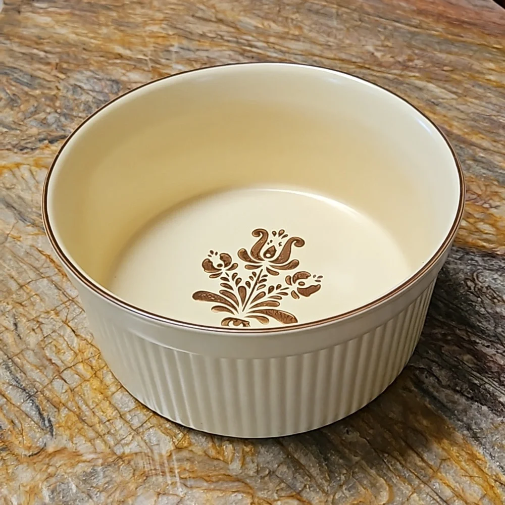 PFALTZGRAFF Souffle Bowl Vintage